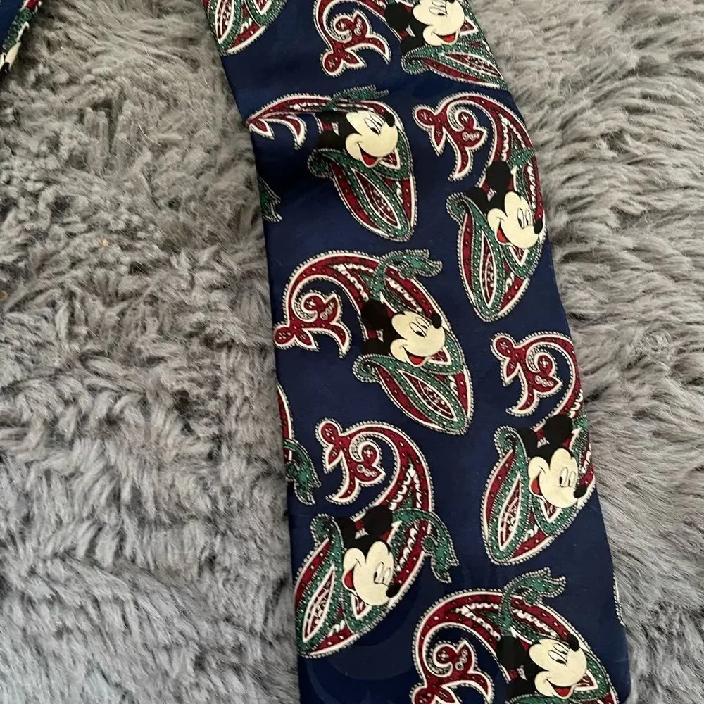‎Vintage Mickey Mouse paisley tie